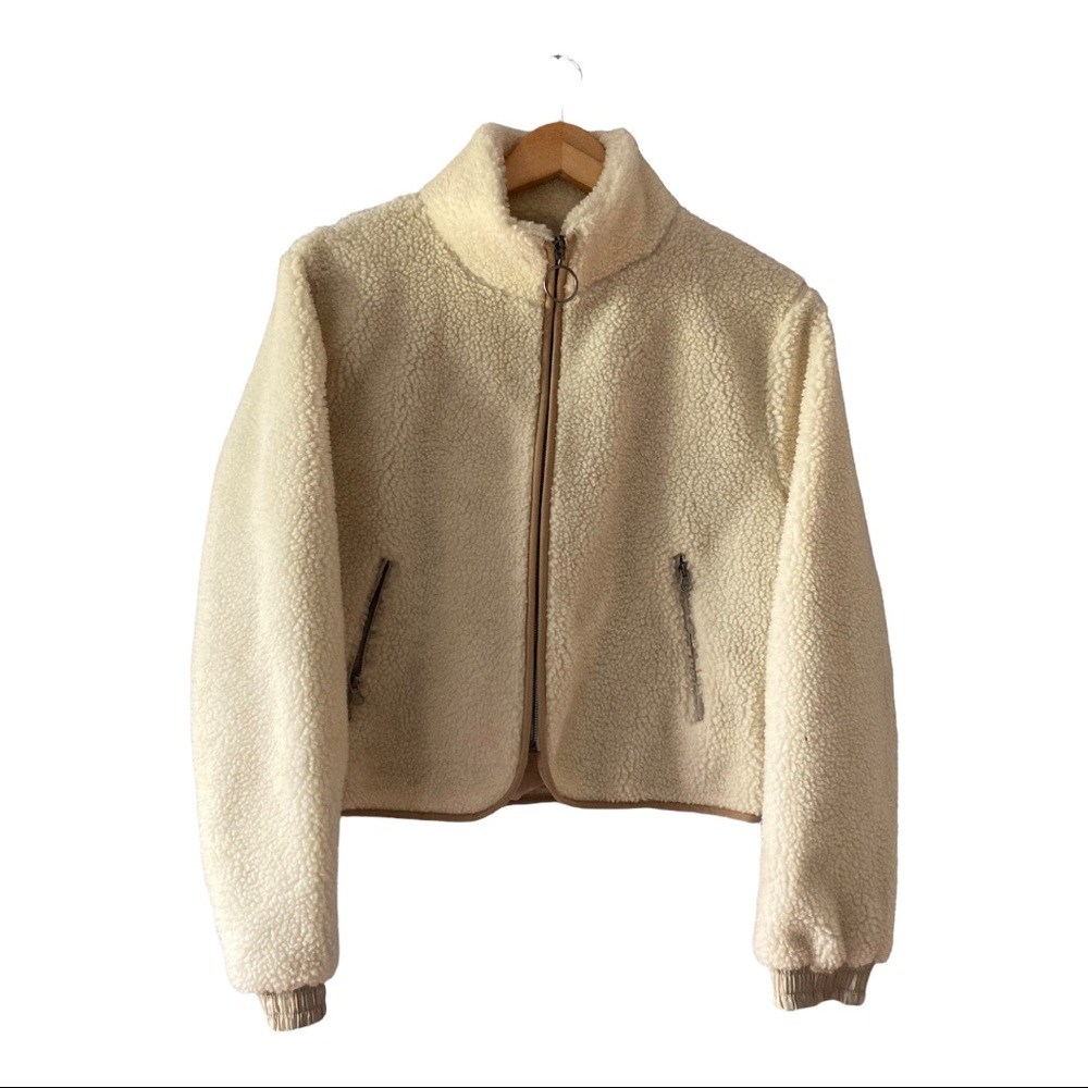 Urban Outfitters Cropped Fleece Like New